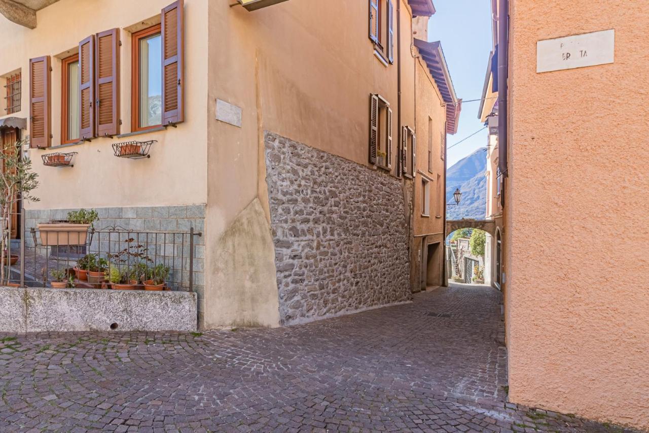 Atelier Dell'Artista By Wonderful Italy Apartamento Varenna Exterior foto